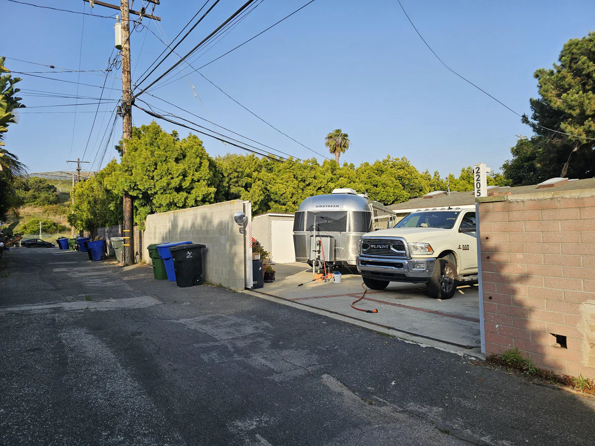 Slow is Pro, parking the Airstream in tight spaces